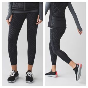 Lululemon Pace Tight *Full-on Luxtreme Lace Play Shimmer Black Black / Black